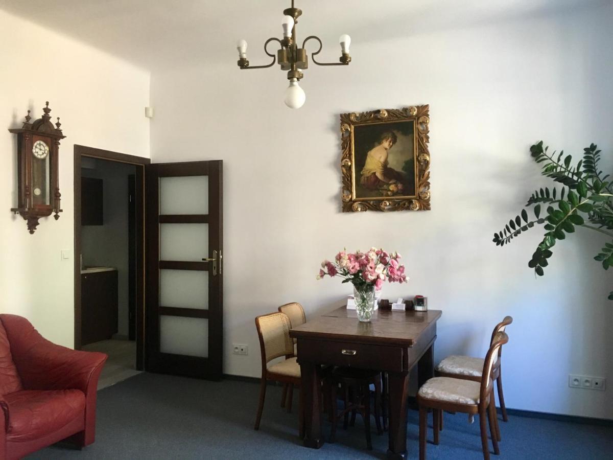 Bed and Breakfast Warszawa Stare Bielany Exterior foto